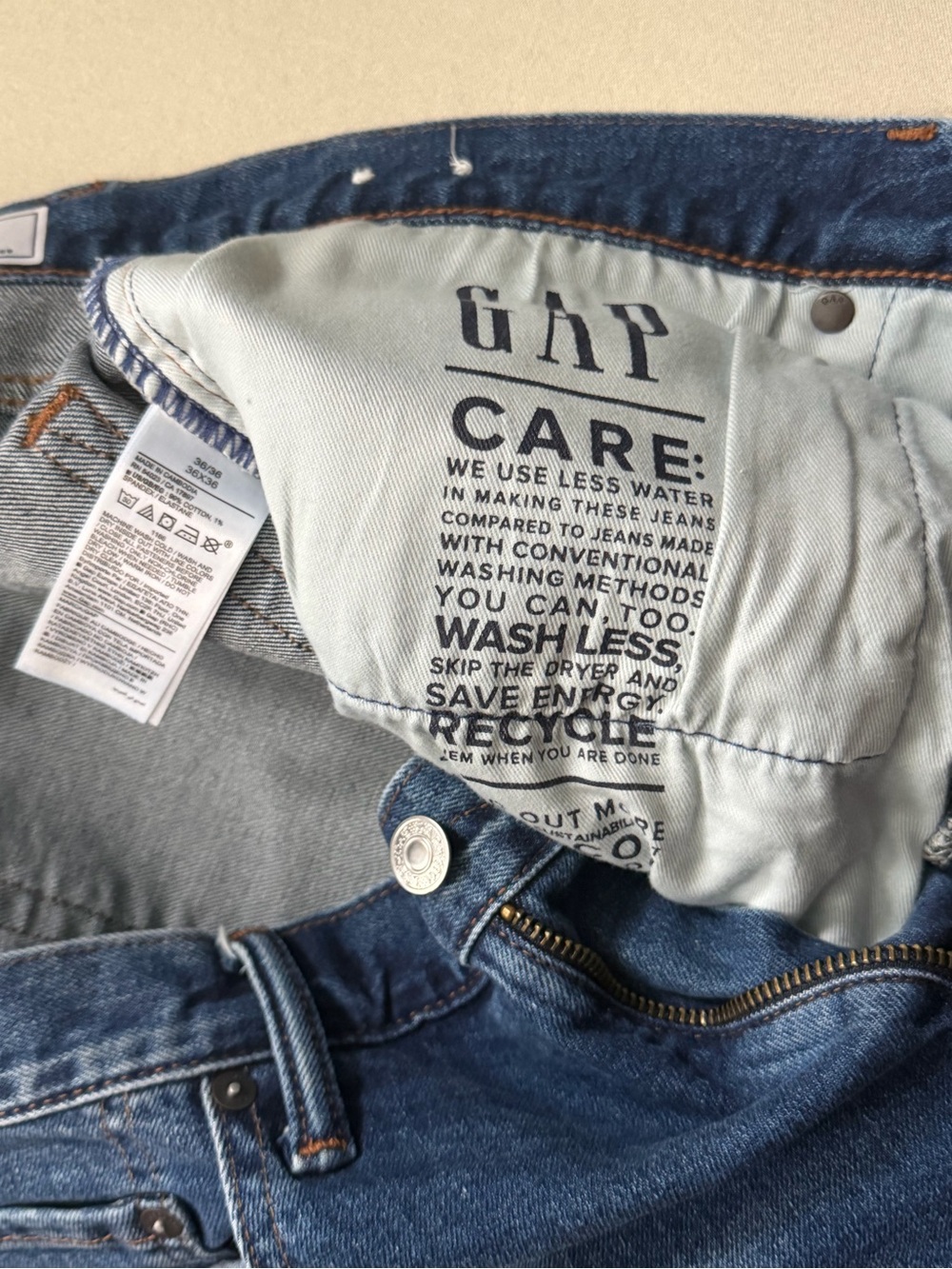 GAP Men’s Slim Straight Jeans - Mid Blue Wash - Picture 7 of 16